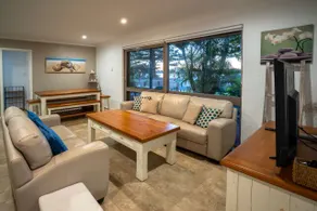 Blue Water Escape- unit pool, river pool & beach - Image 4