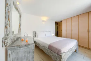 Akrotiri Apartments - Image 4