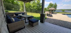 Lake house with private pool and resort amenities - Image 3