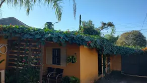 Charming small house with air conditioning, near an exhibition center - Image 2