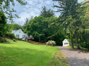 WELCOMING WINDHAM HOME WITH BREATHTAKING VIEWS - Image 5