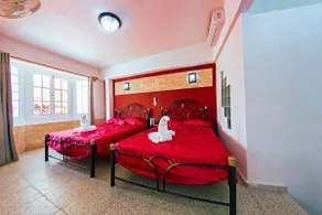 Hostel Amenities Entire place (free wifi) - Image 2
