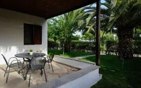 Summer house with garden, 70 meters from the beach - Image 4