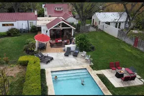 Historic Luxury Estate for 13 - Heated Pool, Hot Tub, Fire Pit & Pool Table - Image 4