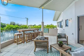 Luxe coastal village home, Peregian Beach - Image 5