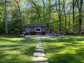 Lil’ House - A Serene Tiny Home Experience - Image 2