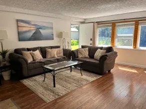 Creekside Oasis Garden suite with Water views - Image 4