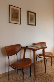 I go to the center, within walking distance of the center - Image 3