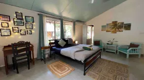 Private Garden Cottage · Calm Stay for Couples - Image 5