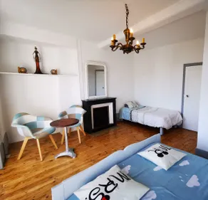 Coutelier house for 8 people facing the Jolie View Museum! - Image 3
