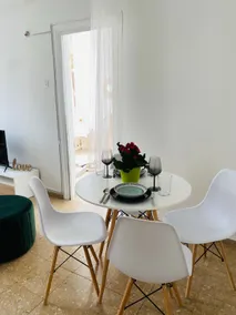 Boho-Chic one bedroom flat in Engomi - Image 4