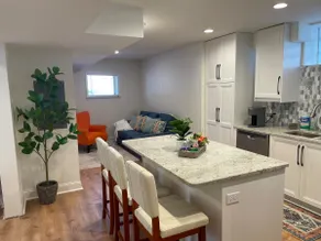 Oasis Luxe Suite—Steps from Mayo Clinic Hospital - Image 2