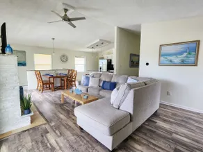 Ocean Parkway Retreat - Image 3