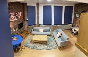 Stylish City Centre | 2BR Urban Retreat - Image 4