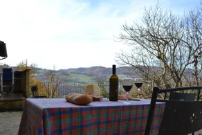 “Fienile” Studio Apartment in Agriturismo Marano - Image 4