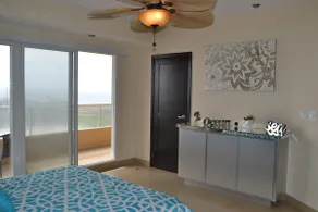 Two Bedroom Condo with Ocean View - Image 2