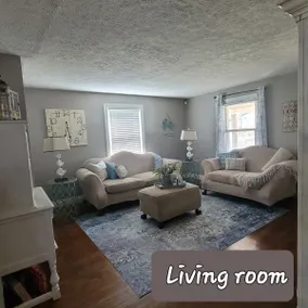 Charming & Cozy Cottage in Quiet Neighborhood - Image 2