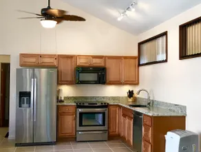 Kona Beach House - Image 5