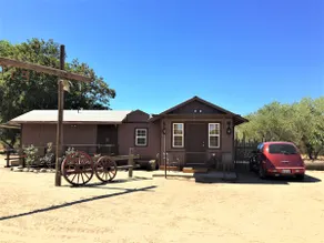 ”The Bunk House” at Harris Stage Lines - Image 3