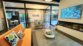 Mid Century Modern Home - Image 3