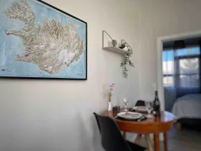 Cozy space in a quiet residence area - Image 4