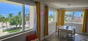 Direct OCEAN VIEWS South BEACH 1 min. to the water - Image 2
