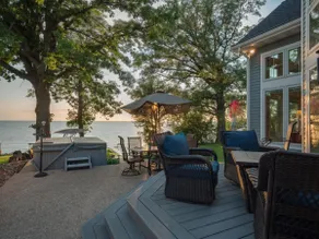 Family lake retreat w/ hot tub! Amazing sunsets! - Image 3