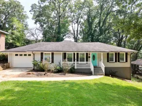 Urban 3 BR Retreat Minutes from DT ATL and Decatur - Image 2