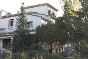 Magnificent house with garden (Granada)-VTAR/GR/01792 - Image 2