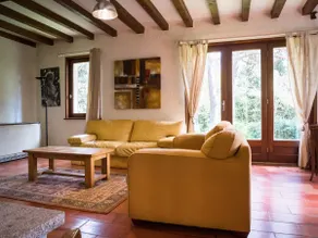 Superb country house in the mountains - Image 3