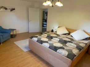Timeless, beautiful semi-basement 3-room apartment - Image 3