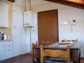 Very bright attic in the heart of Stradella - Image 3