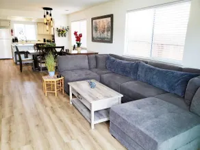 Spacious Whole Residence w/ Bikes--Close to Beach! - Image 2