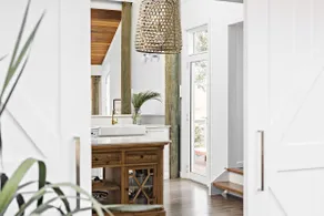 Bask at Loves Bay, Kiama -stylish oceanfront - Image 4