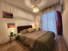 LARGE RECENT 2 ROOM, QUIET TERRACE NEAR EVERYTHING - Image 4
