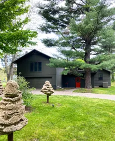 Rustic Mid Century Pool Oasis. Steps from town! - Image 2