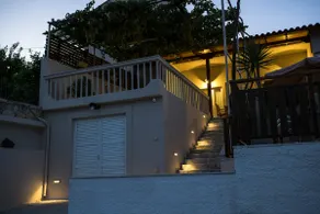 Effi's House - Image 5