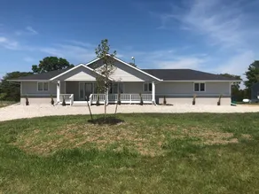 Quiet Country Living - Image 3