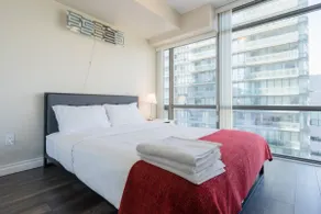 College Park :2Bd+2bth + Free parking - Image 5