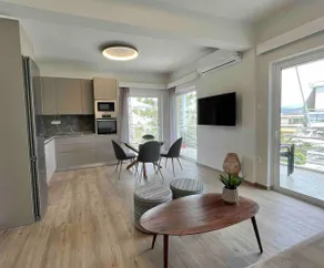 SeaView Stylish Suite in Varkiza - Image 5