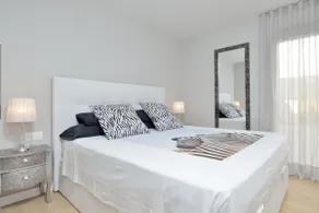 Exclusive,next to beach and marina Sitges - Image 2