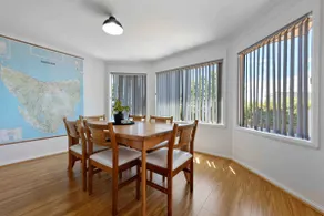 Portsea Cottage - Image 4