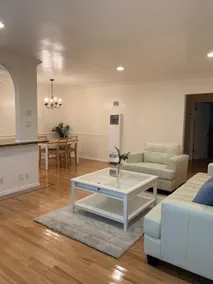 Lovely Brentwood 1Bed/1Bath Apt - Image 2