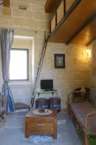 ”Tal Aurora” - charming little Farmhouse in Qala - Image 5