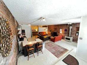 The Roost at Chicken Alley/StudioApt/Free Parking - Image 2