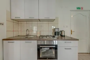 Apartmani Silvana - Cute seaside apartment - Image 3
