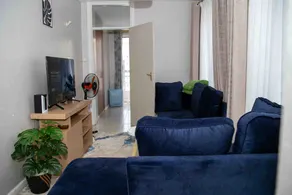 Budget friendly 1bdr unit with pool - Image 2