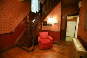 Large, kid friendly, private home on a brick street, 10 mins from downtown - Image 3