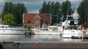 Apartment with harbor view in Weener, North Sea - Image 2