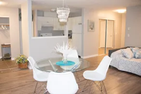 Private, 2 Bedroom Suite with Kitchen and Wi-Fi - Image 2